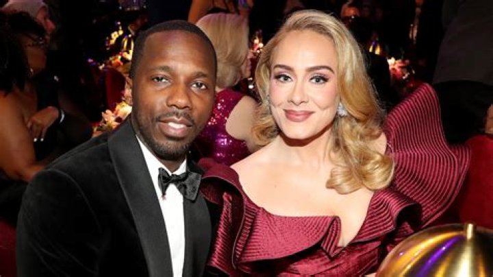Adele Crashes Her Boyfriend Rich Paul’s Twitch Stream: Video – Hollywood Life
