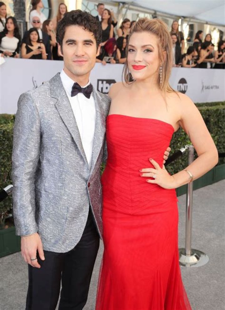 All About Mia Criss and Their Marriage – Hollywood Life
