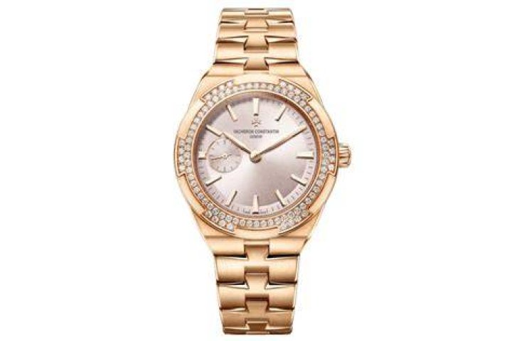 Best Women’s Watches Under $200 – Shop These Designer Deals At 50% Off – Hollywood Life