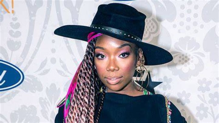 Brandy Features Daughter On ‘High Heels’ Track From New Album ‘B7’ – Hollywood Life