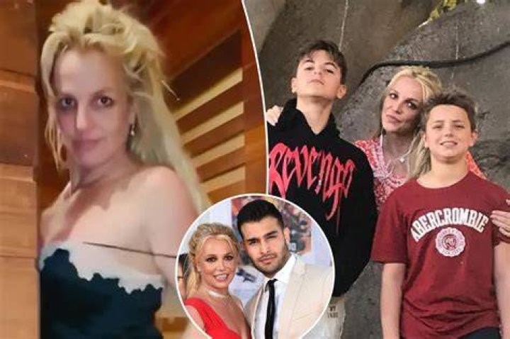 Britney Spears Leaves Court Barefoot & Disheveled After She Attends Conservatorship Hearing With Mom