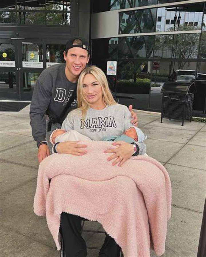 Brooke Hogan Secretly Married Hockey Player Steven Olesky Last Year – Hollywood Life