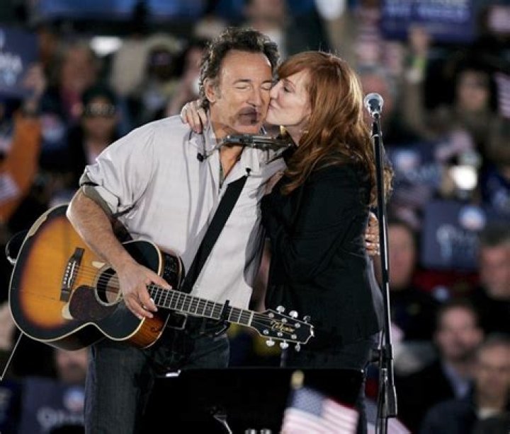 Bruce Springsteen & Patti Scialfa: Photos – Hollywood Life