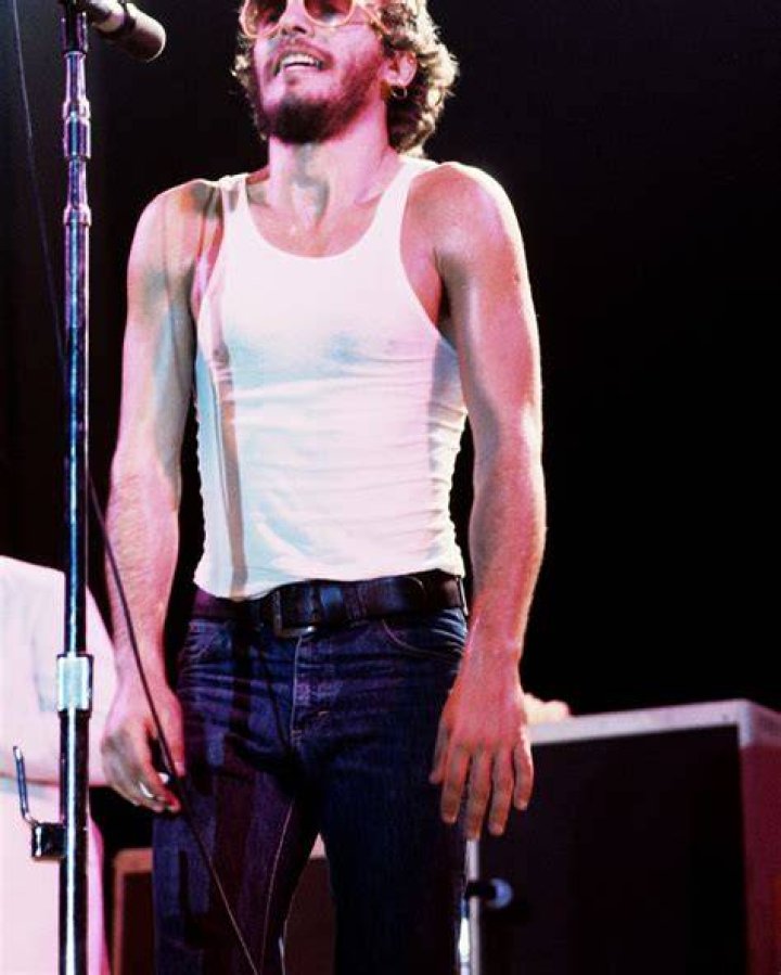 Bruce Springsteen Too Sick To Perform & Is Forced To Postpone Two Shows