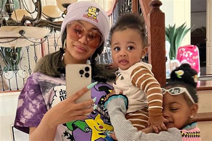 Cardi B’s Daughter Kulture Gushes Over ‘Perfect’ Baby Brother In Video – Hollywood Life