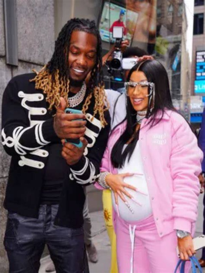 Cardi B Wants A ‘Tummy Tuck’ 9 Months After Birthing Son: Watch – Hollywood Life