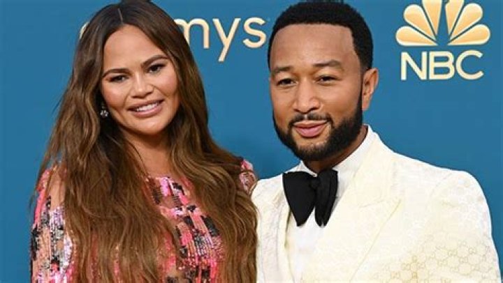 Chrissy Teigen & John Legend Welcome Another Child On ‘Blessed Day’ – Hollywood Life