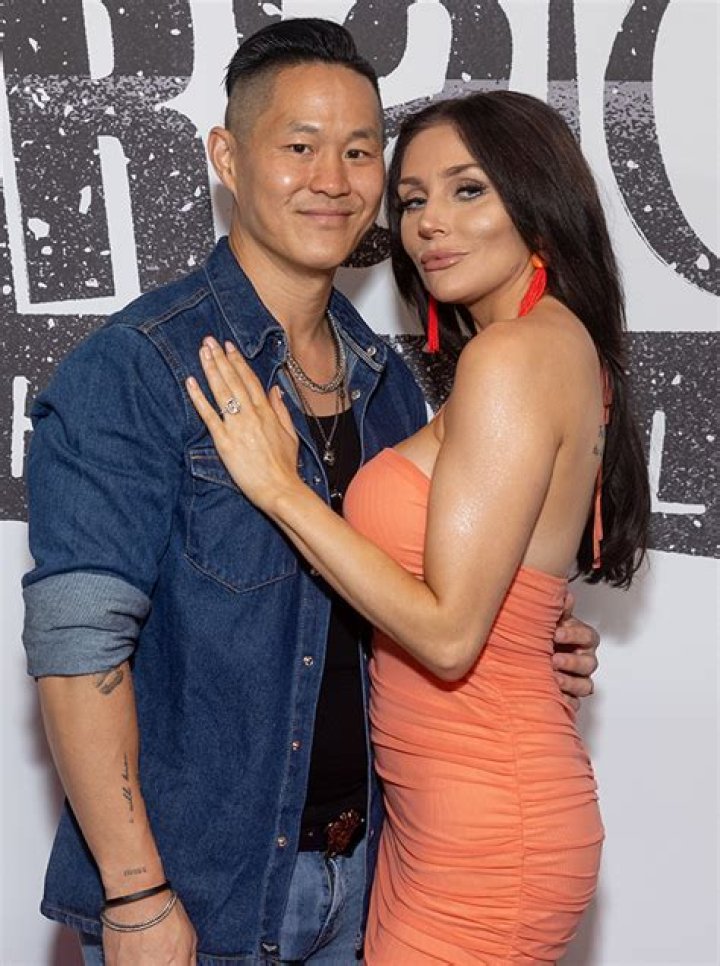 Courtney Stodden Flushes Engagement From Chris Sheng Ring Down the Toilet 1 Year After Split