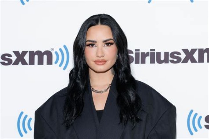 Demi Lovato’s Long Waves Were Styled With Drugstore Products At The Grammys