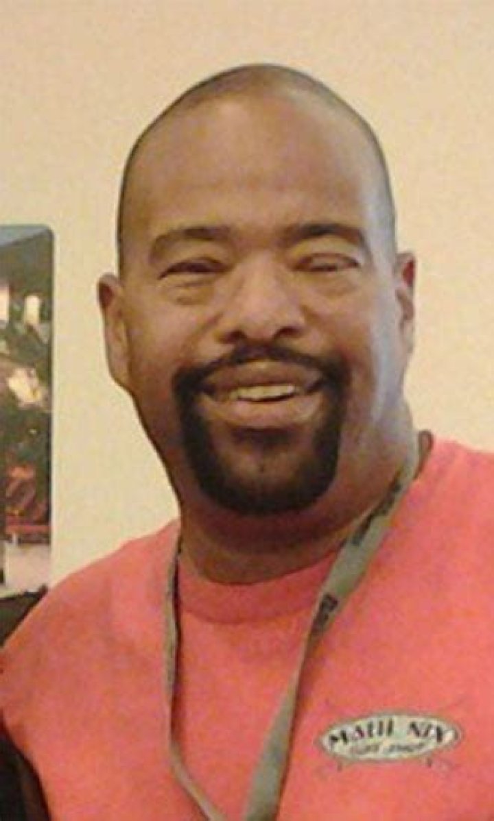Doug Banks – Hollywood Life