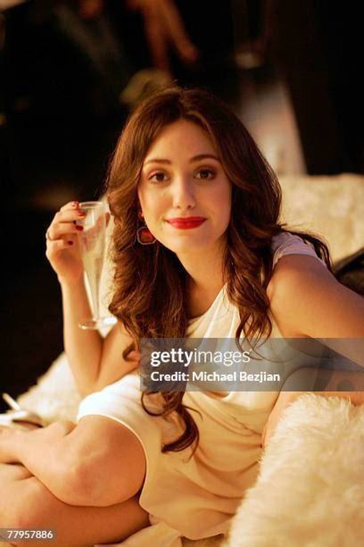 Emmy Rossum – Hollywood Life