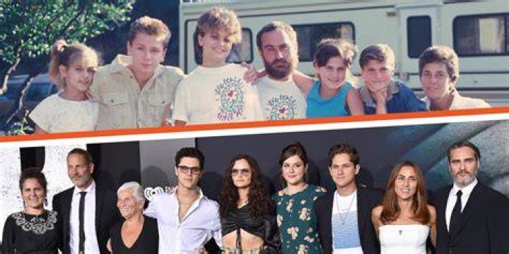 Facts About His 7 Brothers and Sisters – Hollywood Life