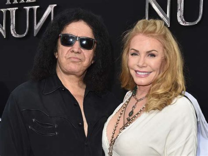 Gene Simmons – Hollywood Life