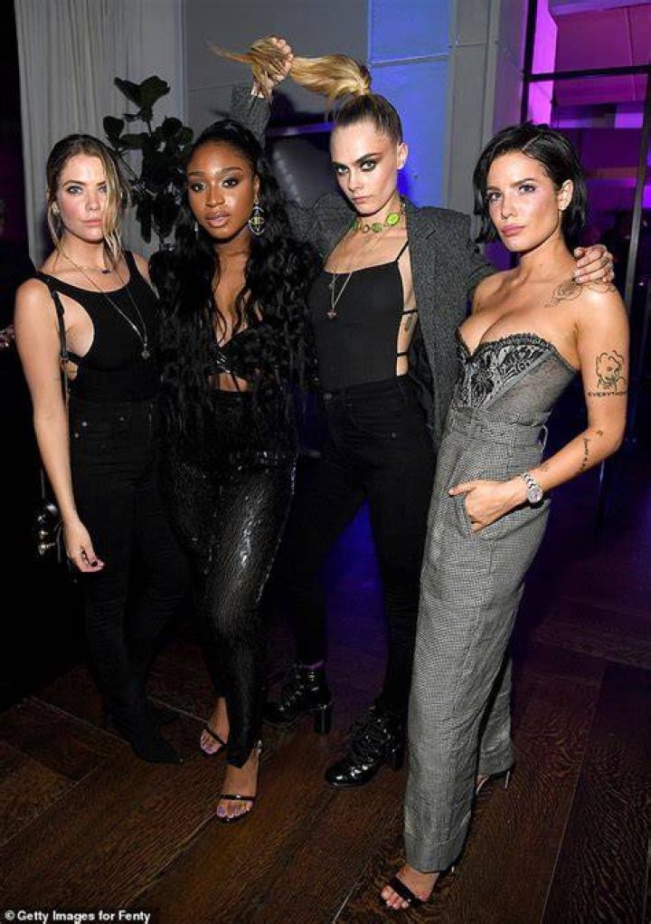 Halsey Reveals How She Got Her Body In Tip-Top Shape For VS Show & Raves Over Working With The Models