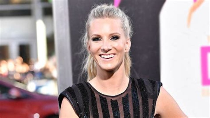Heather Morris Celebrity Profile – Hollywood Life