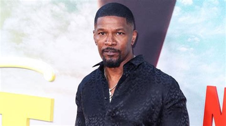 Jamie Foxx Honors Sister DeOndra Dixon 2 Years After Death – Hollywood Life