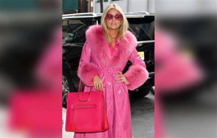 Jessica Simpson Channels Her ‘Inner Elle Woods’ In Pink Jacket With Fur Trim For New Book Tour