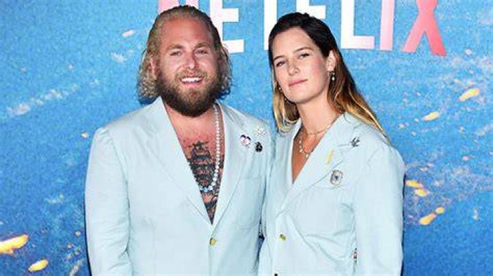 Jonah Hill & Girlfriend Sport Matching Suits To Movie Premiere: Photos – Hollywood Life