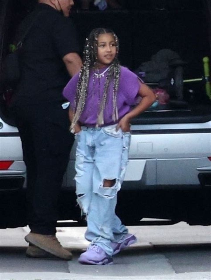 Kanye West Steps Out With Kids North, Saint & Psalm After Back-To-Back Dates With Julia Fox – Photos