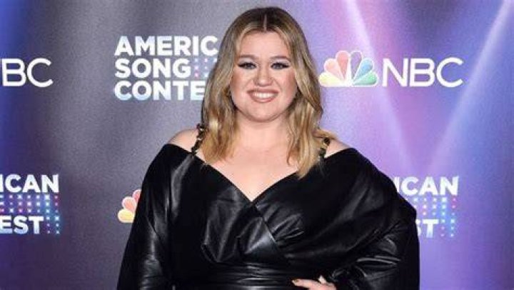 Kelly Clarkson Officially Finalizes Legal Name Change To Kelly Brianne
