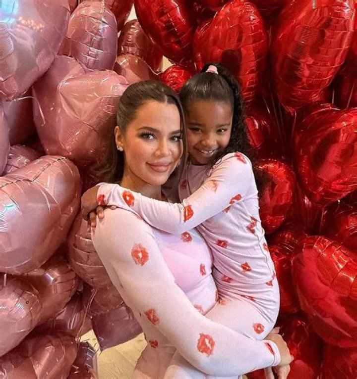 Khloe Kardashian’s Daughter True Shows Off Her Natural Afro While Playing With Dolls — Watch