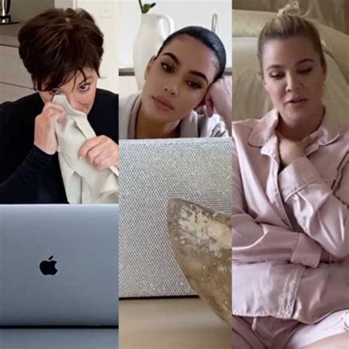 ‘KUWTK’ Preview: Kylie Jenner Tortures Kris By Making Her Serve Her Food In Bed After Lasik Surgery
