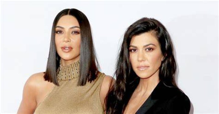 ‘KUWTK’ Recap: Kourtney Gets A Hickey & Her Sisters Try To Identify Her Mystery Man