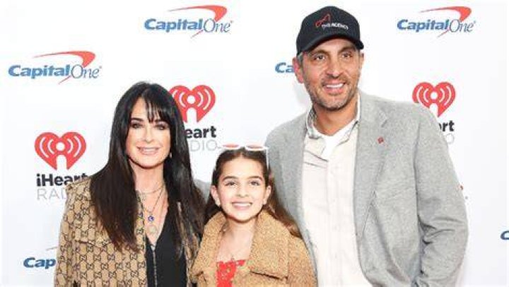 Kyle Richards Shares Photo Of Daughter Portia With Maren Morris – Hollywood Life