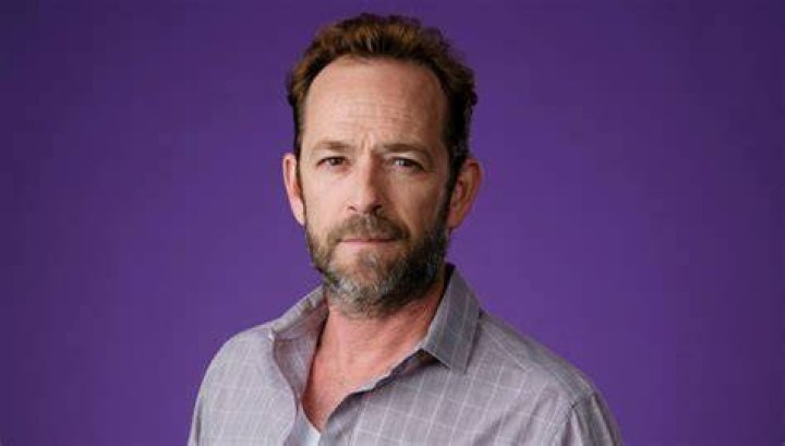 Luke Perry’s Cause Of Death & Where He Was Buried Revealed – Hollywood Life