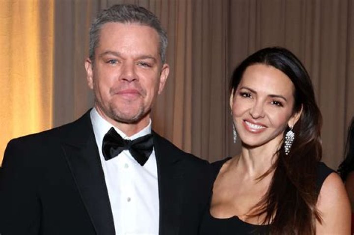 Matt Damon Embraces Going Gray at the 2024 Golden Globe Awards
