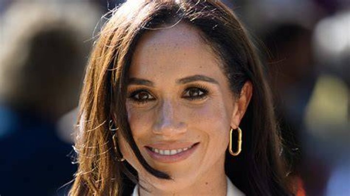 Meghan Markle’s Favorite Blush is the Perfect Pink Shade – Hollywood Life