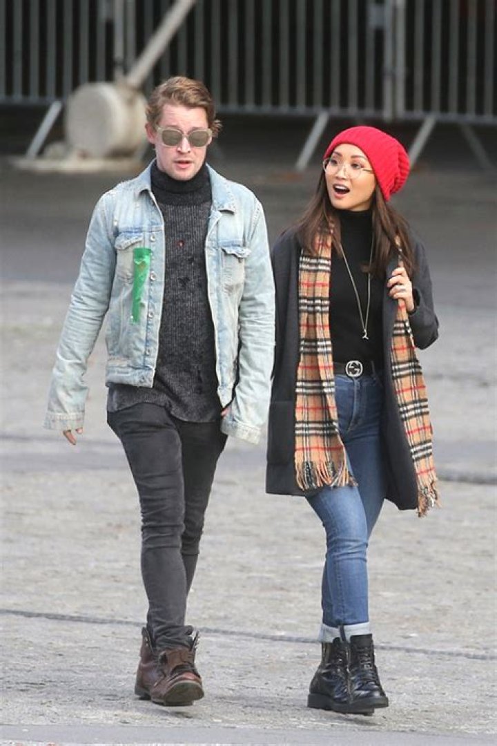 Mila Kunis’ Reaction To Ex Macaulay Culkin’s New Baby – Hollywood Life