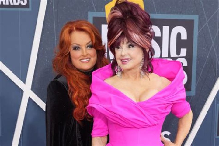 Naomi Judd Dead At 76 – Hollywood Life
