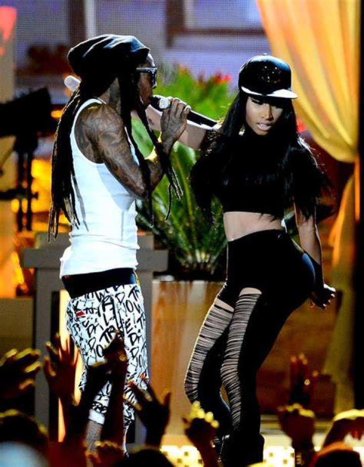 Nicki Minaj Pregnant With Lil Wayne’s Baby? — Report – Hollywood Life