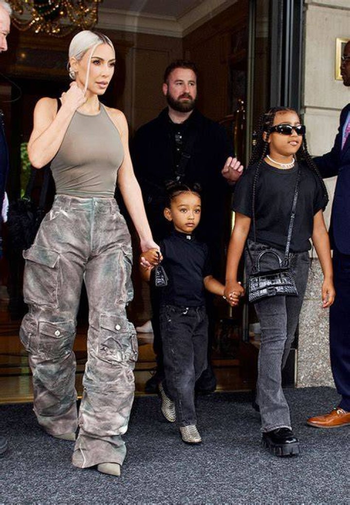 North & Chicago West Rock 3k Balenciaga Purses With Mom Kim K In NYC – Hollywood Life