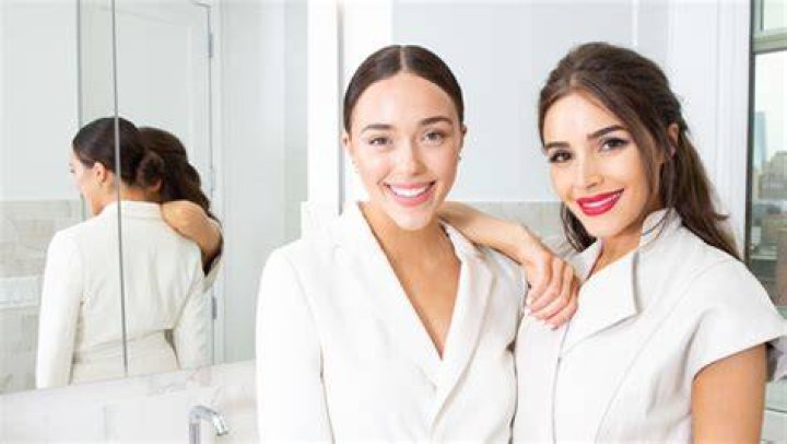 Olivia Culpo Opens Up About Working With A Python For ‘SI: Swim’ – Hollywood Life