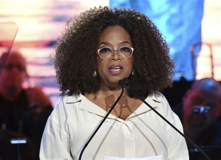 Oprah Shows Off Huge Leg Compress After Fall On Stage & Admits She’s ‘Sore’ — See Pic