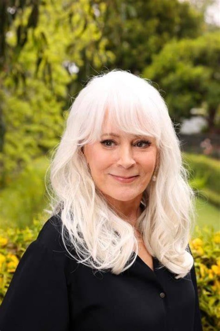 Patricia Richardson Looks Unrecognizable With White Hair & ‘Home Improvement’ Fans Love it