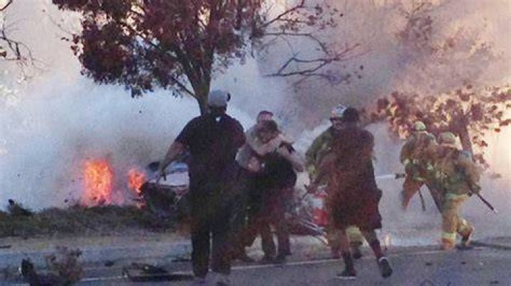 Paul Walker’s Friend Wrestled Away From Burning Car After Crash – Hollywood Life