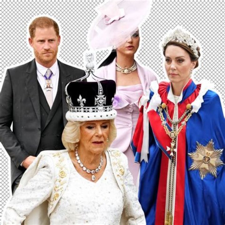 Photos of the Looks – Hollywood Life