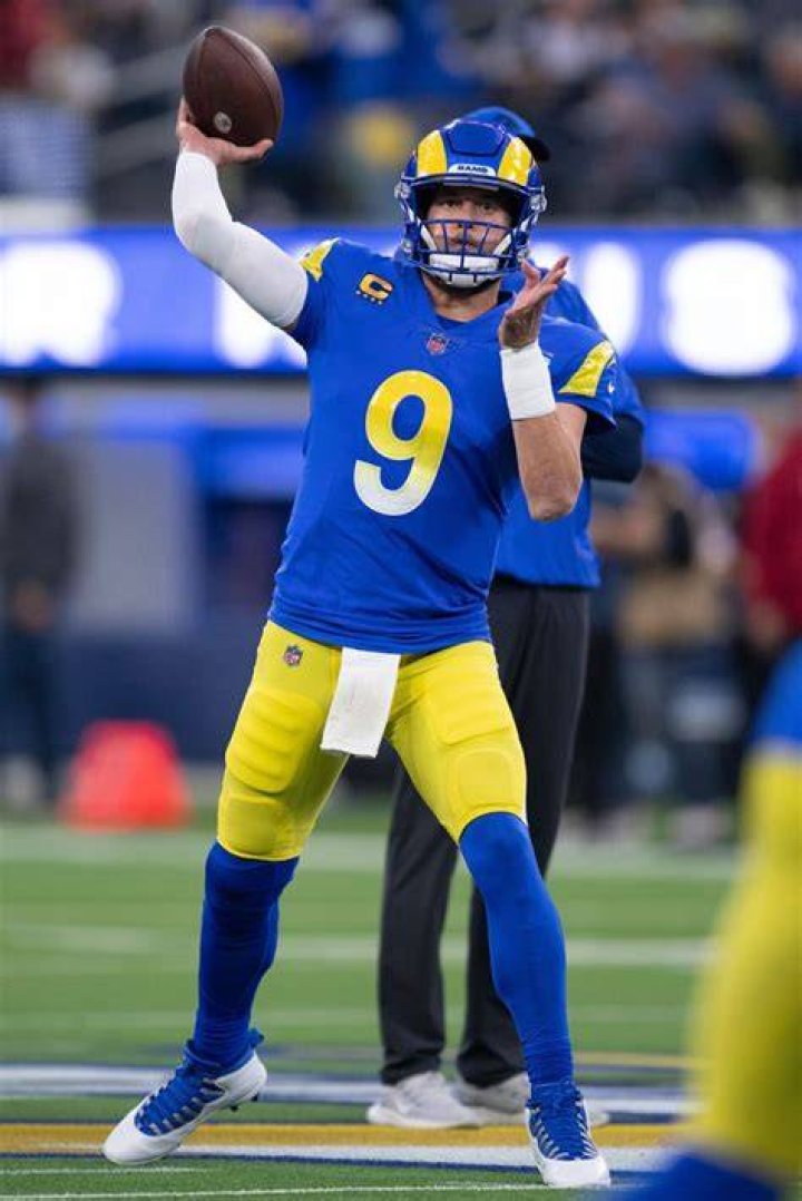 Photos Of The Los Angeles Rams QB – Hollywood Life