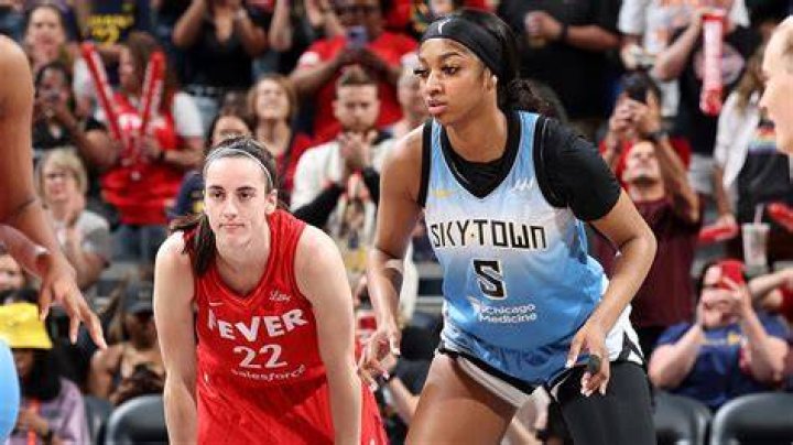 Photos Of The WNBA Star – Hollywood Life