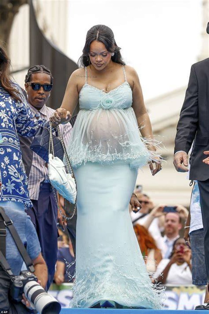 Pregnant Rihanna Shows Off Baby Bump In Pink Bra & Thong Underwear From Savage X Fenty: Photos