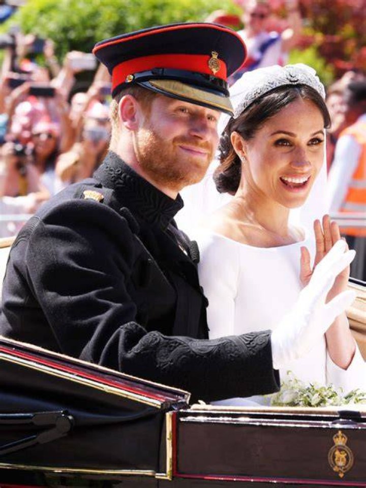 Prince Harry Talks Beard On Wedding Day & William’s ‘Livid’ Reaction – Hollywood Life