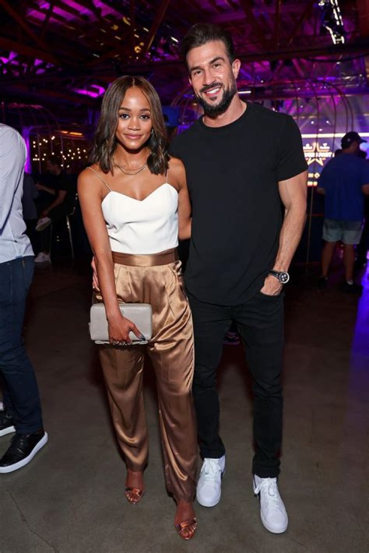 Rachel Lindsay & Bryan Abasolo Work Out Together While Self-Isolating – Hollywood Life