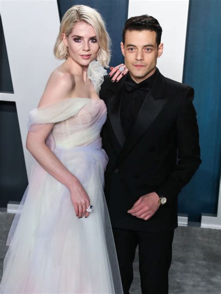 Rami Malek Seen Kissing Emma Corrin Amidst Lucy Bonyton Breakup – Hollywood Life