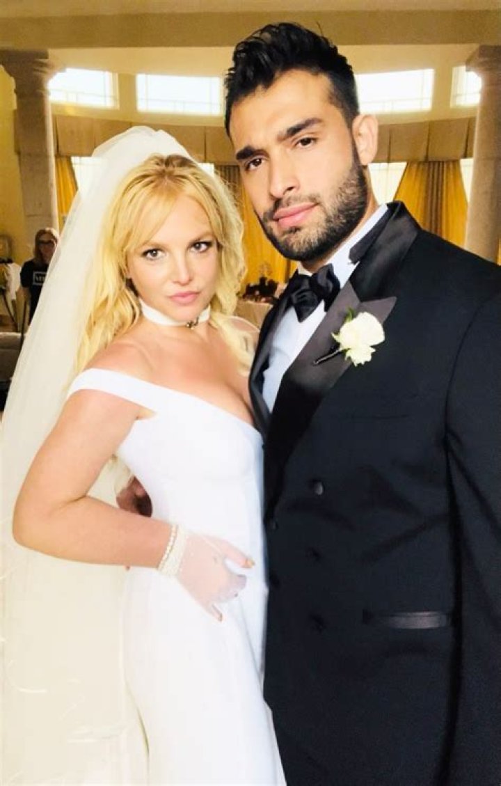 Relive Her Big Day With Sam Asghari – Hollywood Life