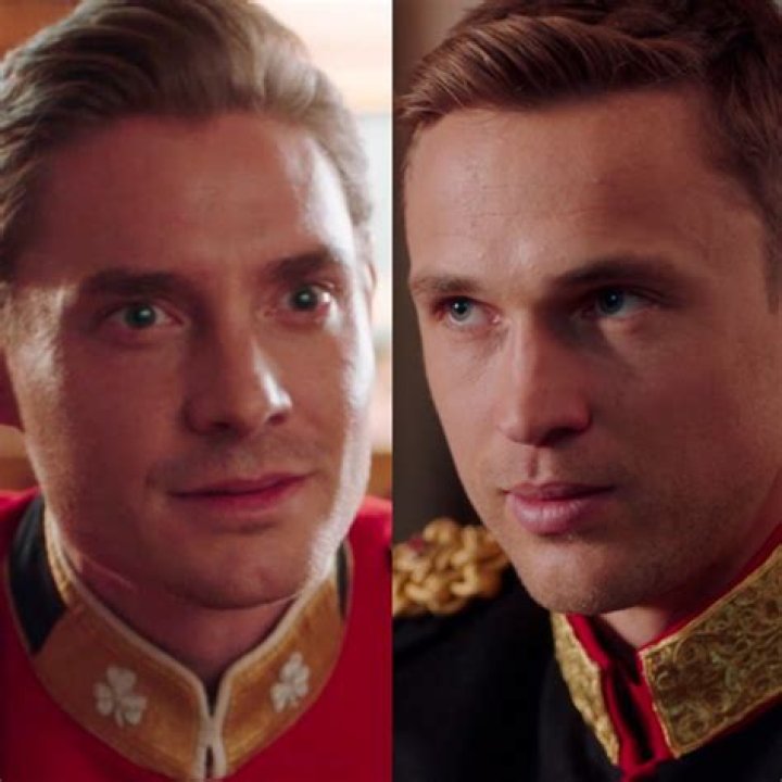 Robert Betrays Liam Over Being King — Season 3 Episode 8 Recap – Hollywood Life