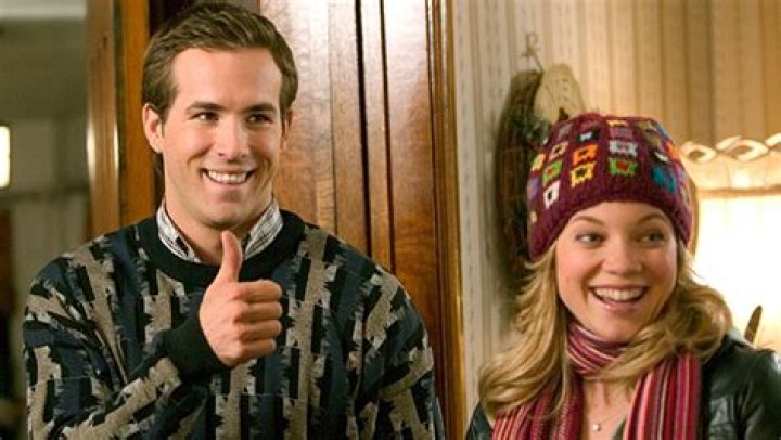 Ryan Reynolds and Amy Smart Stage ‘Just Friends’ Reunion: Video – Hollywood Life