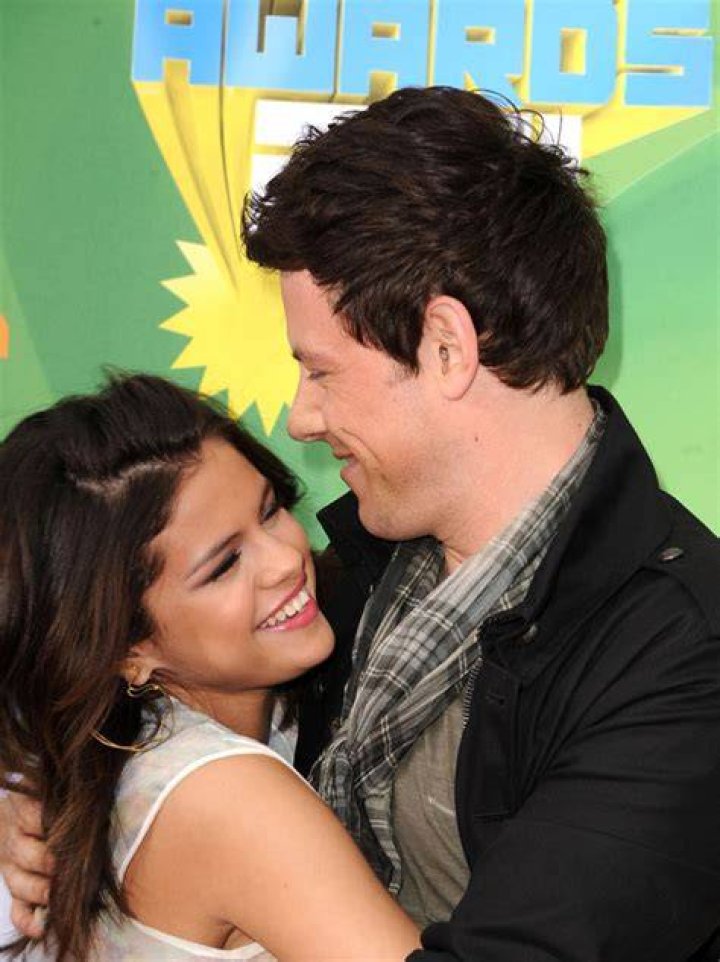 Selena Gomez Tweets To Cory Monteith After Death — ‘I Love You’ – Hollywood Life